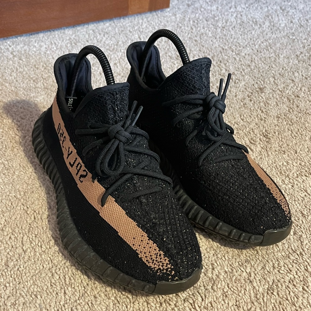 Yeezy 350 v2 Copper